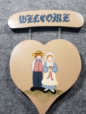 Vintage 1989 Hand-Painted Wood Welcome Sign Farmhouse Country Heart Signed